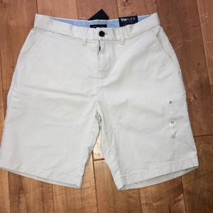 Tommy Hilfiger THFLEX Men’s Shorts Tan
